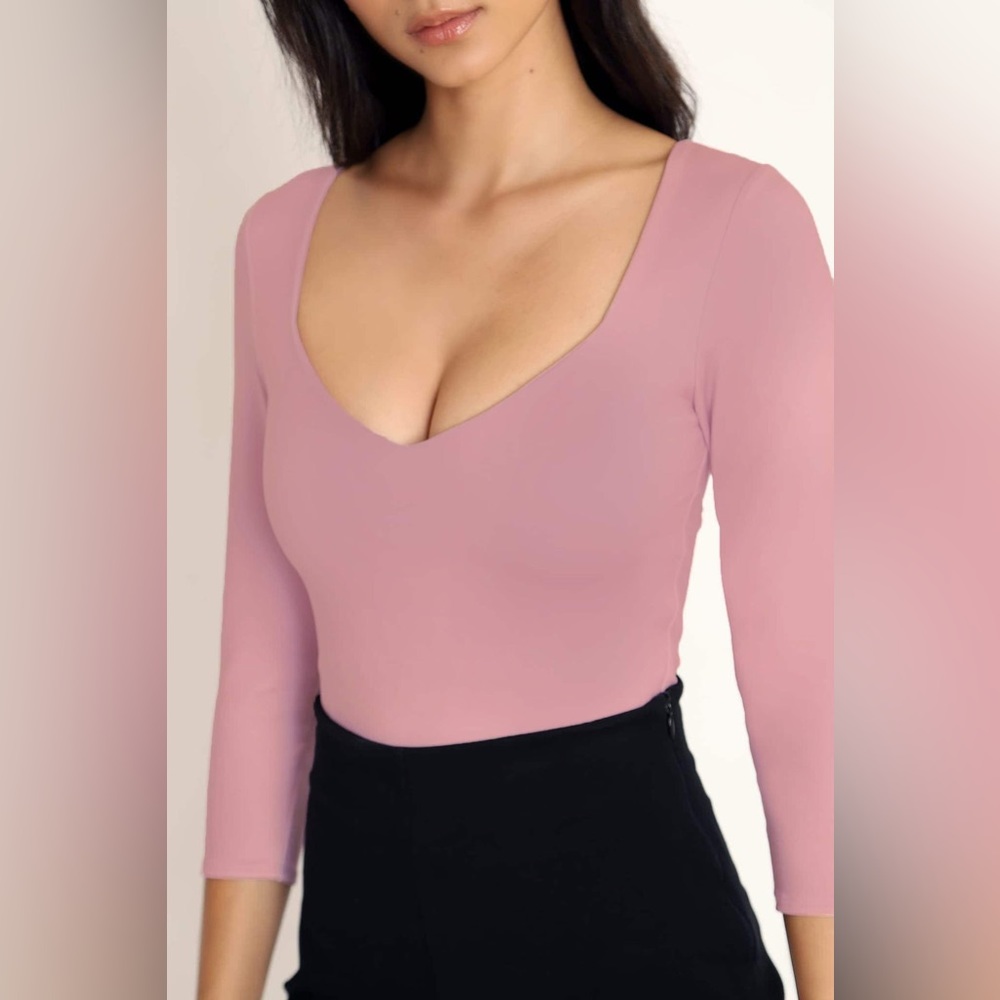 💥NWOT Blackmilk Matte Blush Heart 3/4 Sleeve Top ~ LIMITED Size XS